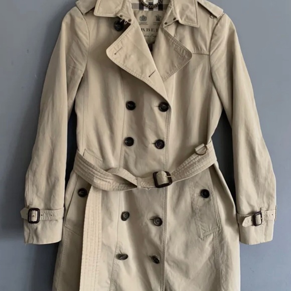 Burberry Jackets & Blazers - Authentic Burberry trench coat the Sandringham US 8